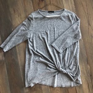 Lightweight front tie sweater